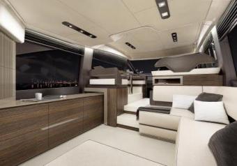 Azimut 50 living room