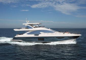 Azimut 80 Running