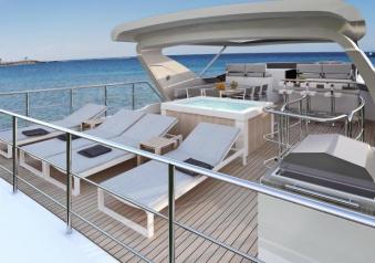 Azimut Grande 95RPH flybridge