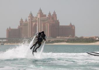 Flyboard a bassa quota