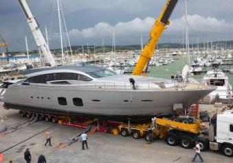 Pershing, varto a Fano il terzo yacht da 108 piedi